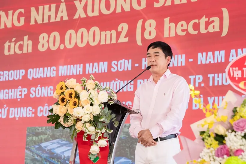 Chủ tịch Group Quang Minh-Nam Sơn phát biểu tại lễ động thổ.