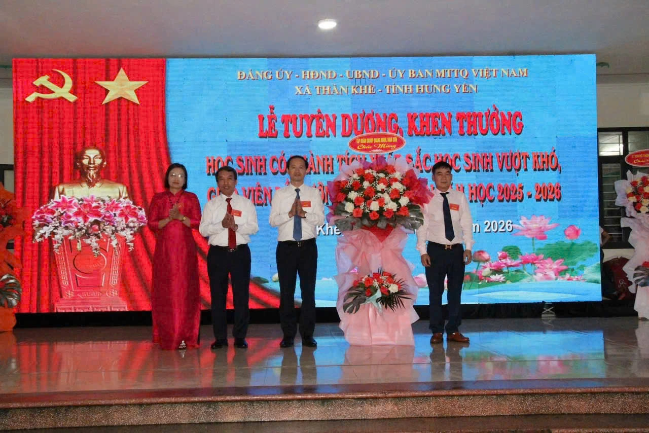 Đại diện Group Quang Minh – Nam Sơn tham dự Chương trình Tuyên dương, khen thưởng giáo viên và học sinh năm học 2025 – 2026 tại xã Thần Khê.